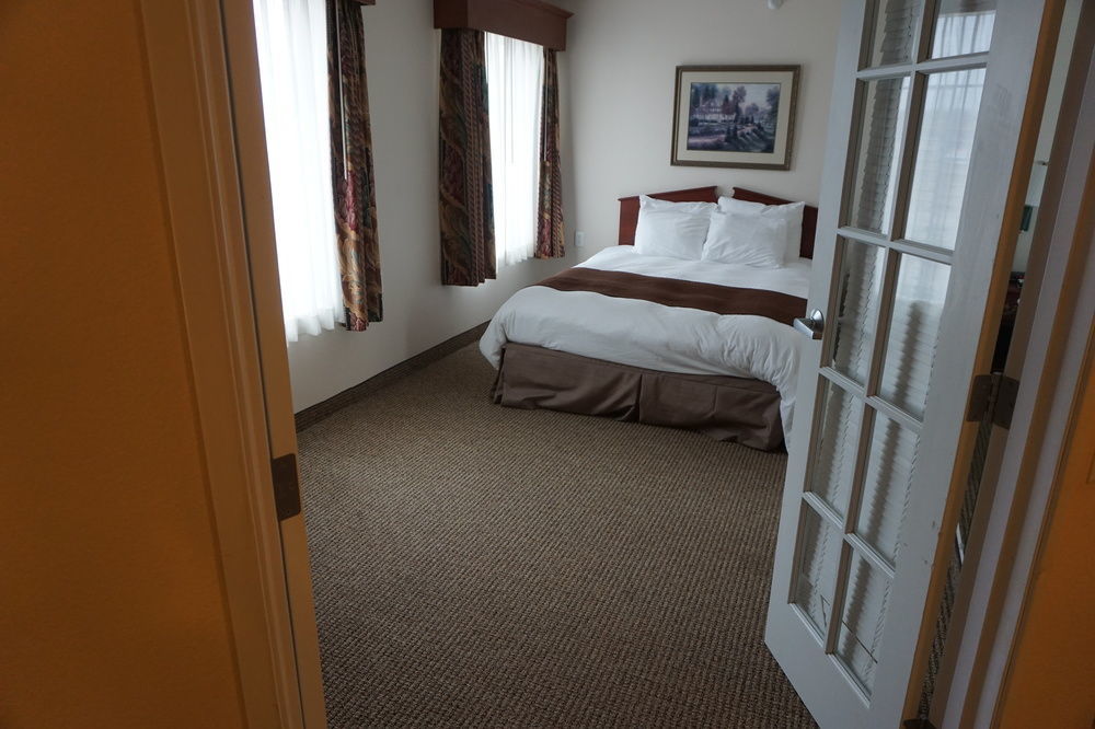 River Hills Hotel- Манкато Екстер'єр фото